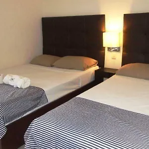 Cocodrilo Hotel